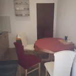 Апартаменты House