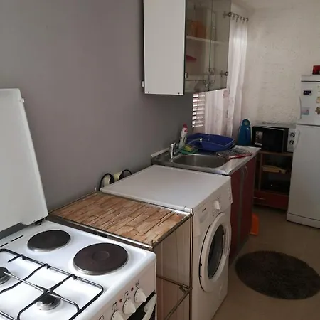 House Apartment *