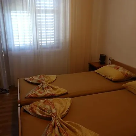 Apartment House